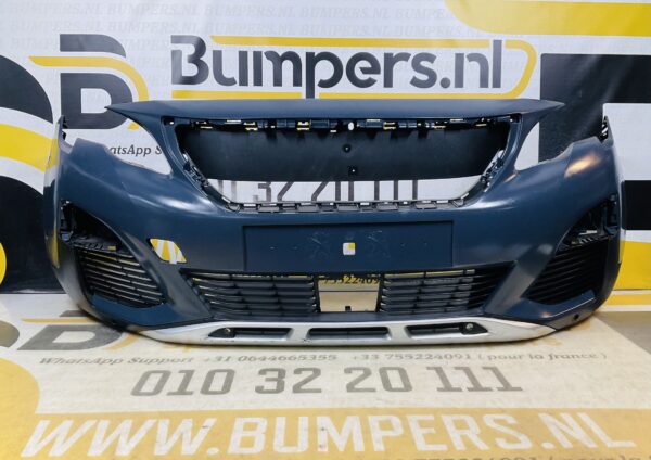 BUMPER Peugeot 3008 Normaal 6xpdc  VOORBUMPER 2-J5-11368z