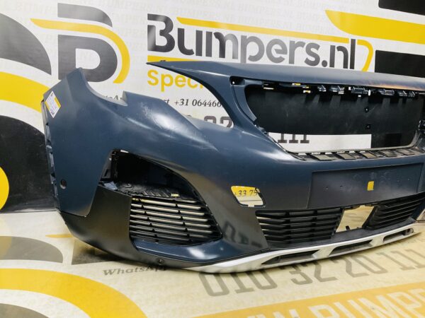 BUMPER Peugeot 3008 Normaal 6xpdc  VOORBUMPER 2-J5-11368z
