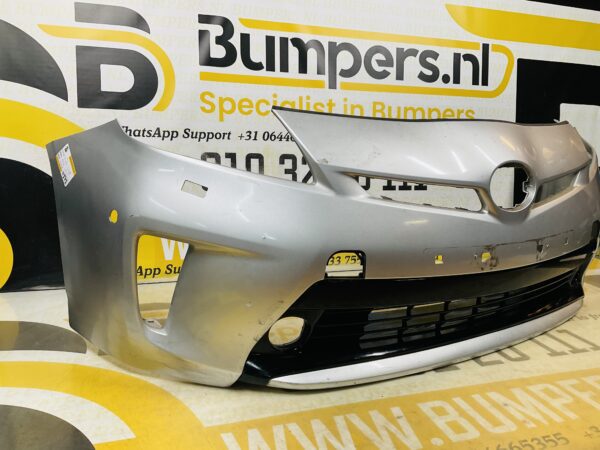 BUMPER Toyota Prius pdc  2012-2014 VOORBUMPER 2-A3-11373z