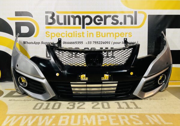 BUMPER Honda Civic iX 4xpdc 2011-2015 VOORBUMPER 2-H14-11375z