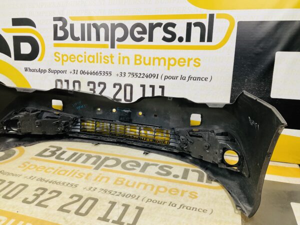 BUMPER Toyota Auris 2012-2018 VOORBUMPER 2-D3-11376z