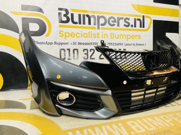 BUMPER Honda Civic iX 2011-2014 VOORBUMPER 2-H14-11377z
