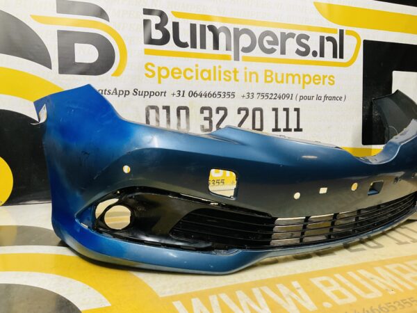 BUMPER Toyota Auris 4xpdc 2015-2018 VOORBUMPER 2-D3-11381z