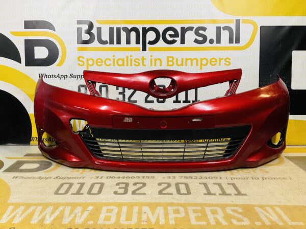 BUMPER Toyota Yaris 2011-2014 VOORBUMPER 2-D3-11389z