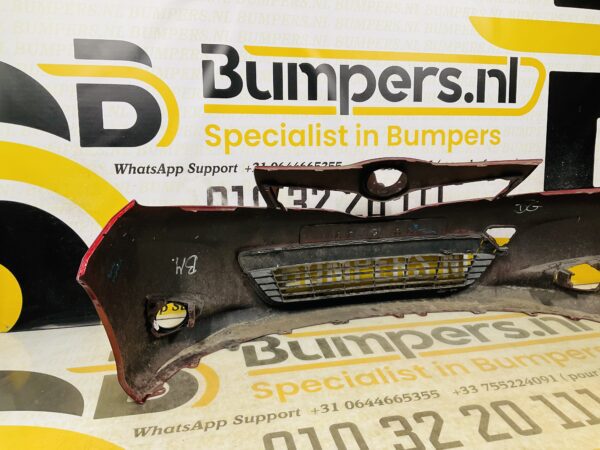 BUMPER Toyota Yaris 2011-2014 VOORBUMPER 2-D3-11389z