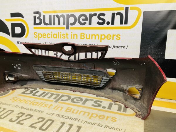 BUMPER Toyota Yaris 2011-2014 VOORBUMPER 2-D3-11389z