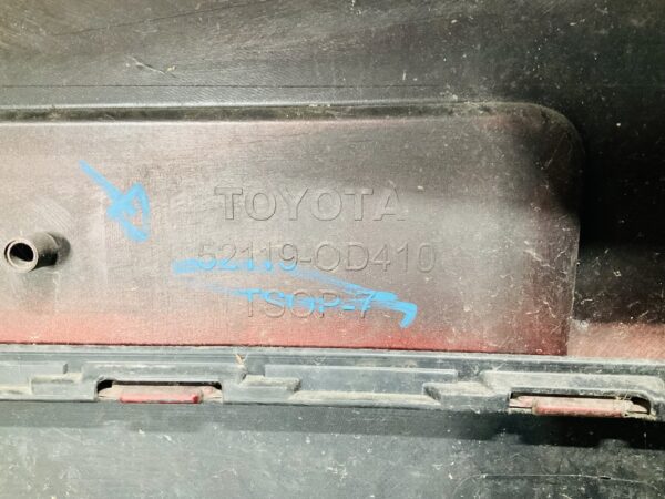BUMPER Toyota Yaris 2011-2014 VOORBUMPER 2-D3-11389z
