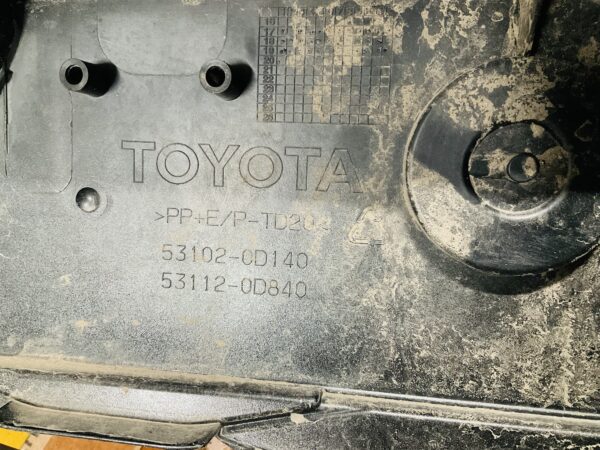 BUMPER Toyota Yaris 2017-2019 VOORBUMPER 2-D1-11392z