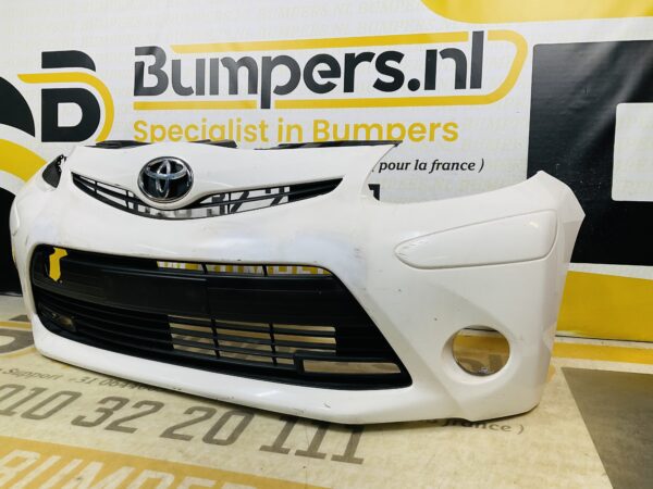 BUMPER Toyota Aygo Facelift 2012-2014 VOORBUMPER 2-D1-11400z