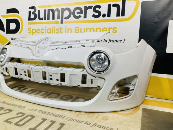 BUMPER Renault Twingo 2 Facelift 2011-2014 VOORBUMPER 2-F3-11408z