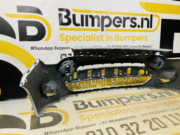 BUMPER Renault Twingo 2 Facelift 2011-2014 VOORBUMPER 2-F3-11408z
