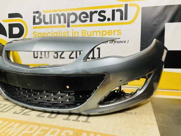 BUMPER Opel Astra J Facelift 4xpdc  2011-2024 VOORBUMPER 2-i9-11426z