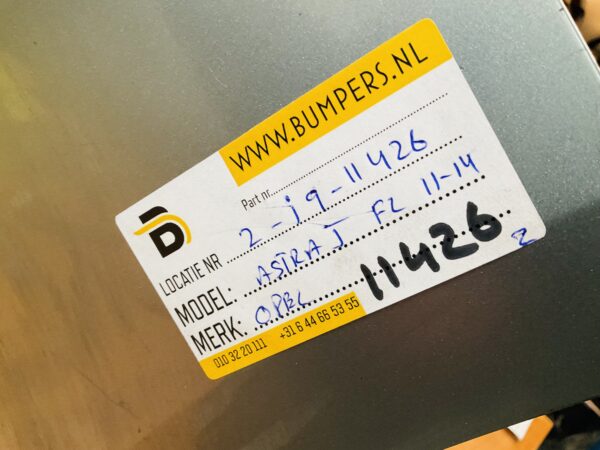 BUMPER Opel Astra J Facelift 4xpdc  2011-2024 VOORBUMPER 2-i9-11426z