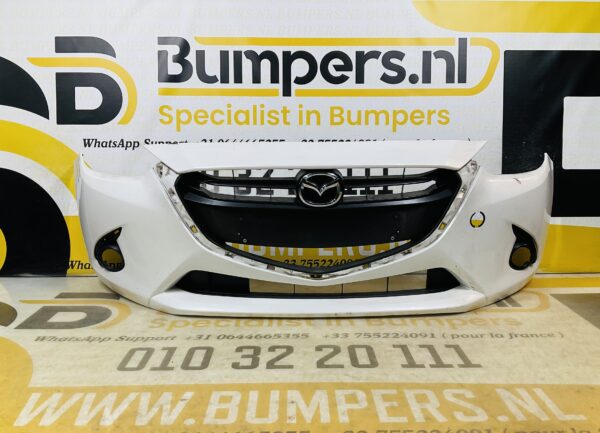 BUMPER Mazda 2 KF090 VOORBUMPER 2-B9-11427z