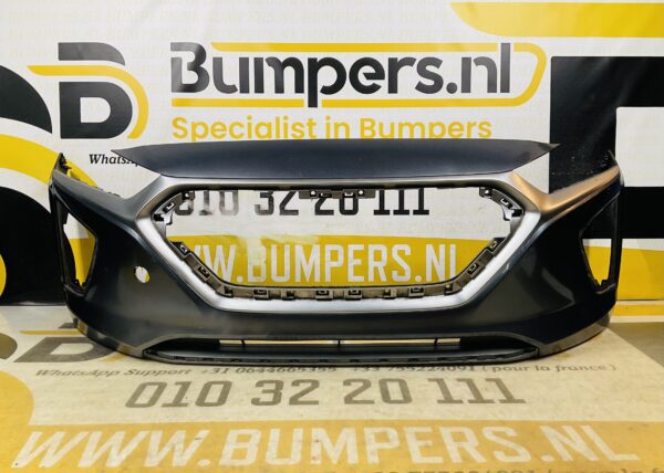 BUMPER Hyundai Ioniq  VOORBUMPER 2-E4-11432z