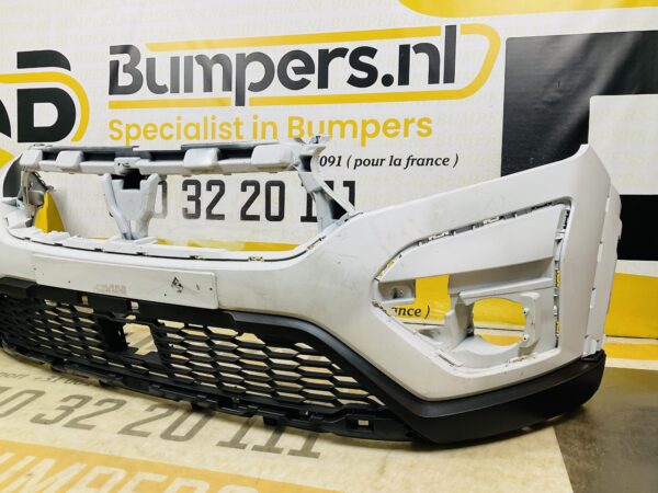 BUMPER Dacia Sendero 3 Stepway 2022-2024 VOORBUMPER 1-G3-11440z