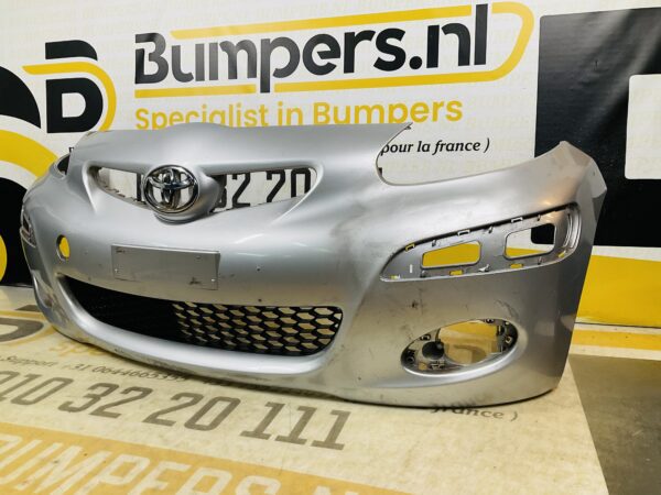 BUMPER Toyota Aygo 2008-2012 VOORBUMPER 2-D1-11453z
