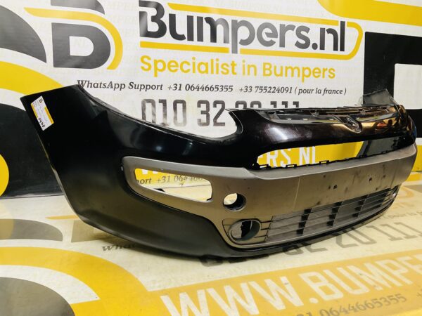 BUMPER Fiat Punto evo 735500118 VOORBUMPER 2-B4-11478z