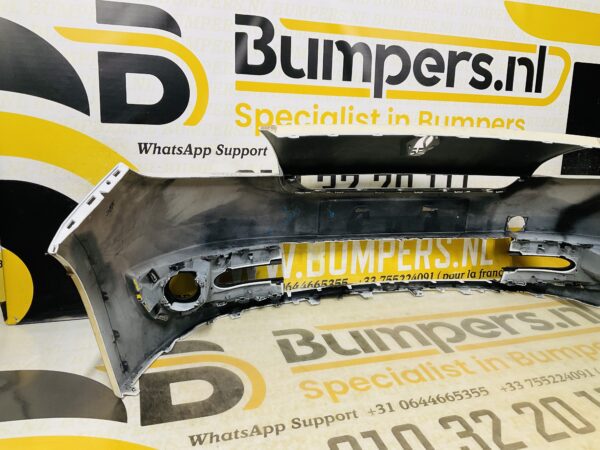 BUMPER Renault Scenic 3 Facelift  VOORBUMPER 2-F6-11481z
