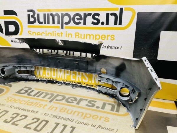BUMPER Renault Scenic 3 Facelift  VOORBUMPER 2-F6-11481z