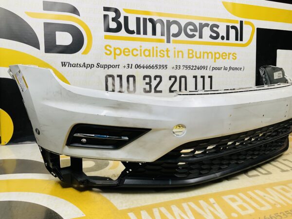 BUMPER Volkswagen Tiguan Normaal 6xpdc 2016-2021  VOORBUMPER 1-B8-11490z