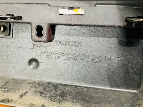 BUMPER Toyota Auris 2 Facelift  6xpdc 2012-2015 VOORBUMPER 2-D3-11505z