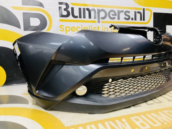 BUMPER Toyota CHR CH-R 2016-2019  303516 VOORBUMPER 2-D5-11515z