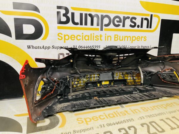 BUMPER Renault Clio 5 2019-2023  VOORBUMPER 2-F8-11548z