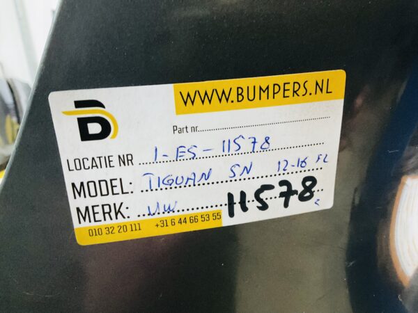 BUMPER Volkswagen Tiguan 5N Facelift 4xpdc 2012-2016  Achterbumper 1-E5-11578z