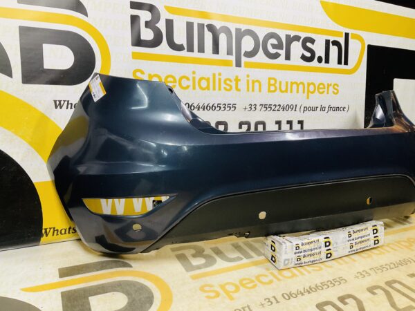 BUMPER Ford Fiesta MK7 4xpdc 2007-2017  Achterbumper 1-E7-11601z