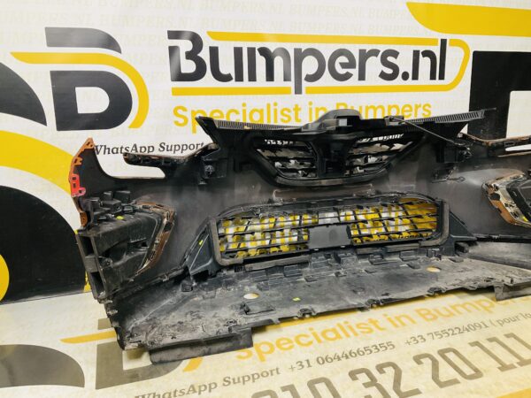 BUMPER Renault Captur 2019-2022  VOORBUMPER 1-Z3-11721z