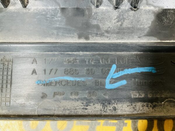 Onderplaat Mercedes A Klasse W177 Normaal A1778851400 Bumperlip 2-L5A-11723