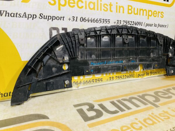 Onderplaat Mercedes A Klasse W177 AMG A1778854900 Bumperlip 2-L5B-11731