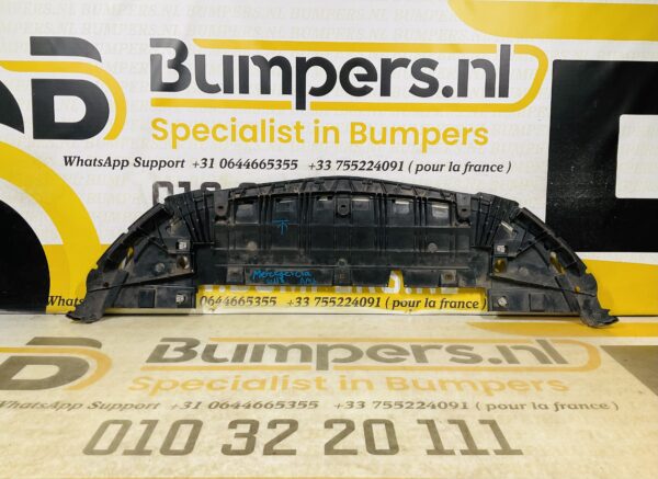 Onderplaat Mercedes CLA W118 AMG A1188854102 Bumperlip 2-L5E-11735