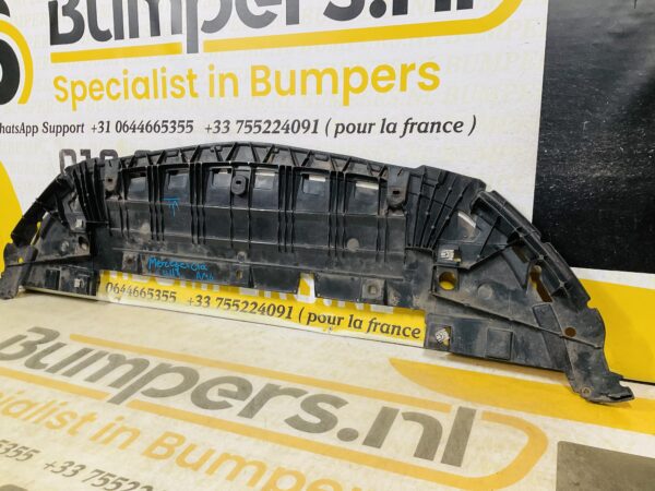 Onderplaat Mercedes CLA W118 AMG A1188854102 Bumperlip 2-L5E-11735