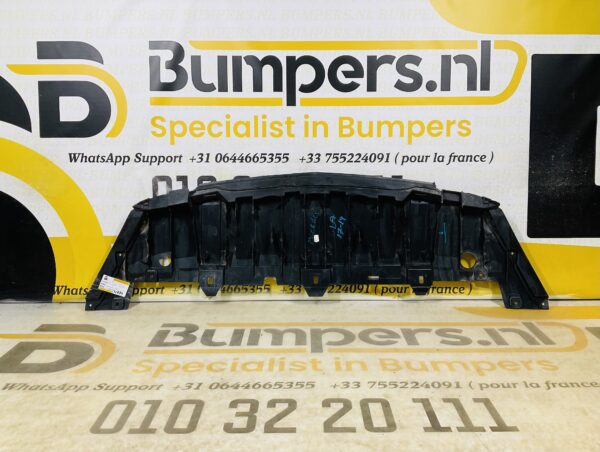 Onderplaat Mercedes GLA W156 A1568853600 Bumperlip 2-L3E-11739