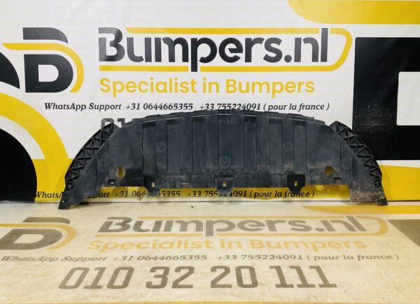 Onderplaat Mercedes B Klasse W246 A2468850136 Bumperlip 2-L5-11742