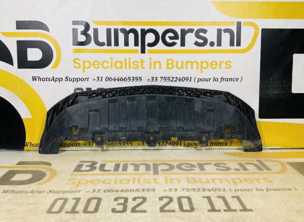 Onderplaat Mercedes B Klasse W246 A2468850036 Bumperlip 2-L10B-11743