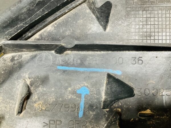 Onderplaat Mercedes B Klasse W246 A2468850036 Bumperlip 2-L10B-11743