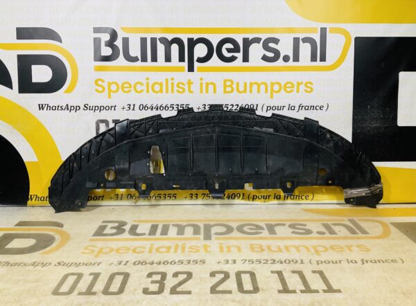 Onderplaat Mercedes A Klasse W176 CLA W117 AMG 1768850236 Bumperlip 2-L4-11747