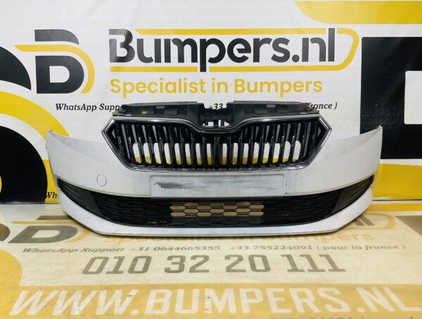 BUMPER Skoda Fabia 3 2016-2020 6V0807368A VOORBUMPER 2-H7-11657z