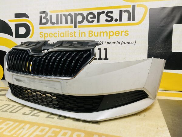 BUMPER Skoda Fabia 3 2016-2020 6V0807368A VOORBUMPER 2-H7-11657z