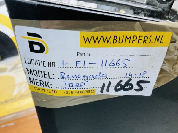 BUMPER Jeep Renegade 2014-2018 735585023 Achterbumper 1-F1-11665z