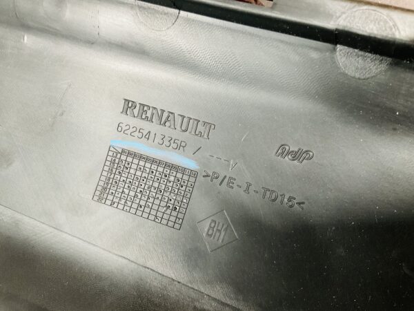 BUMPER Renault Twingo 3 2014-2018  VOORBUMPER 2-F3-11672z