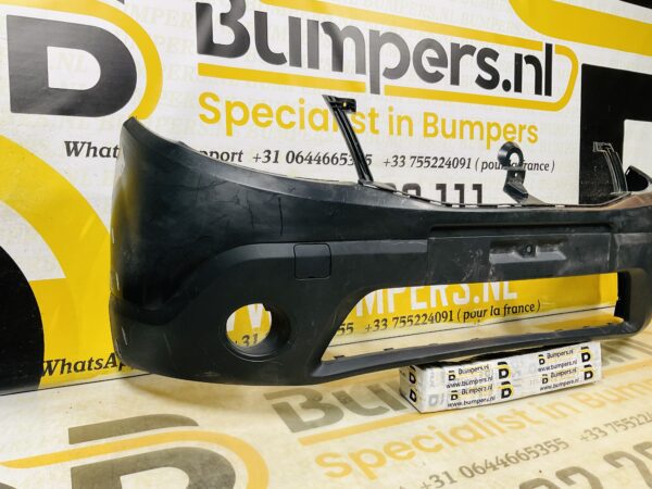 BUMPER Dacia Sandero 8200526596 VOORBUMPER 1-G3-11676z
