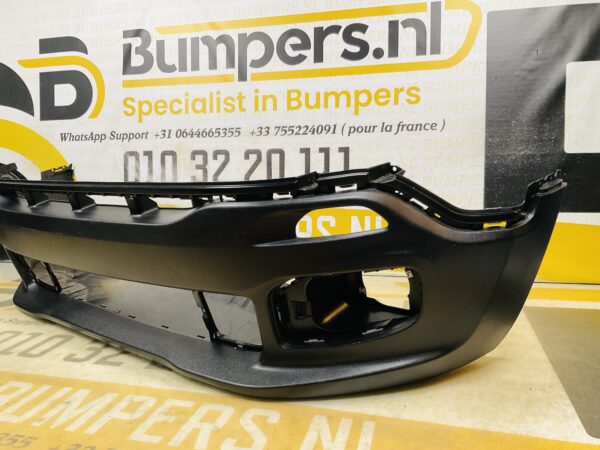 BUMPER Jeep Renegade 735587832 VOORBUMPER 2-H14-11702z