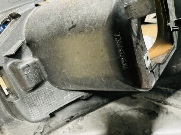 BUMPER Jeep Renegade 735587832 VOORBUMPER 2-H14-11702z