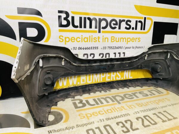BUMPER Renault Trafic 2014-2018  VOORBUMPER 2-F9-11704z