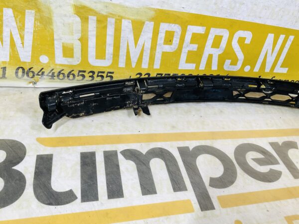 Grill Renault Twingo 2 2007-2014 622561725R BUMPERGRILL 2-R4-11710z