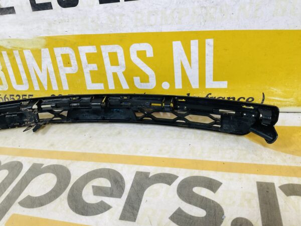 Grill Renault Twingo 2 2007-2014 622561725R BUMPERGRILL 2-R4-11710z